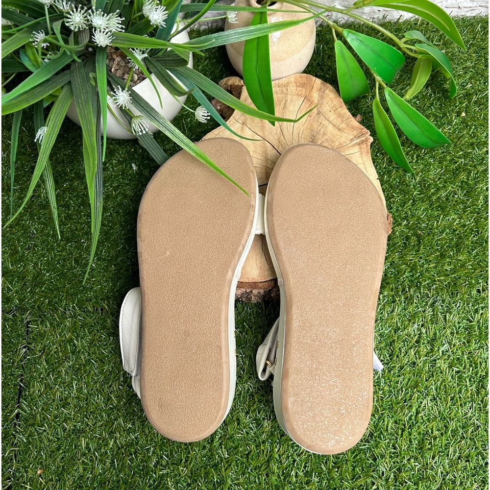 🌷- Beek white Leather wedge sandal Size 7 - Picture 16 of 16